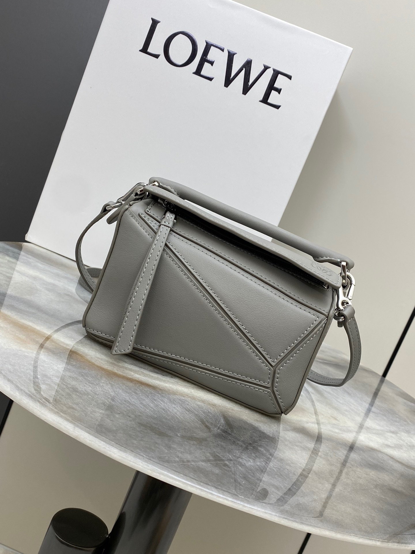 L*oewe Bag 9016 Top Quality