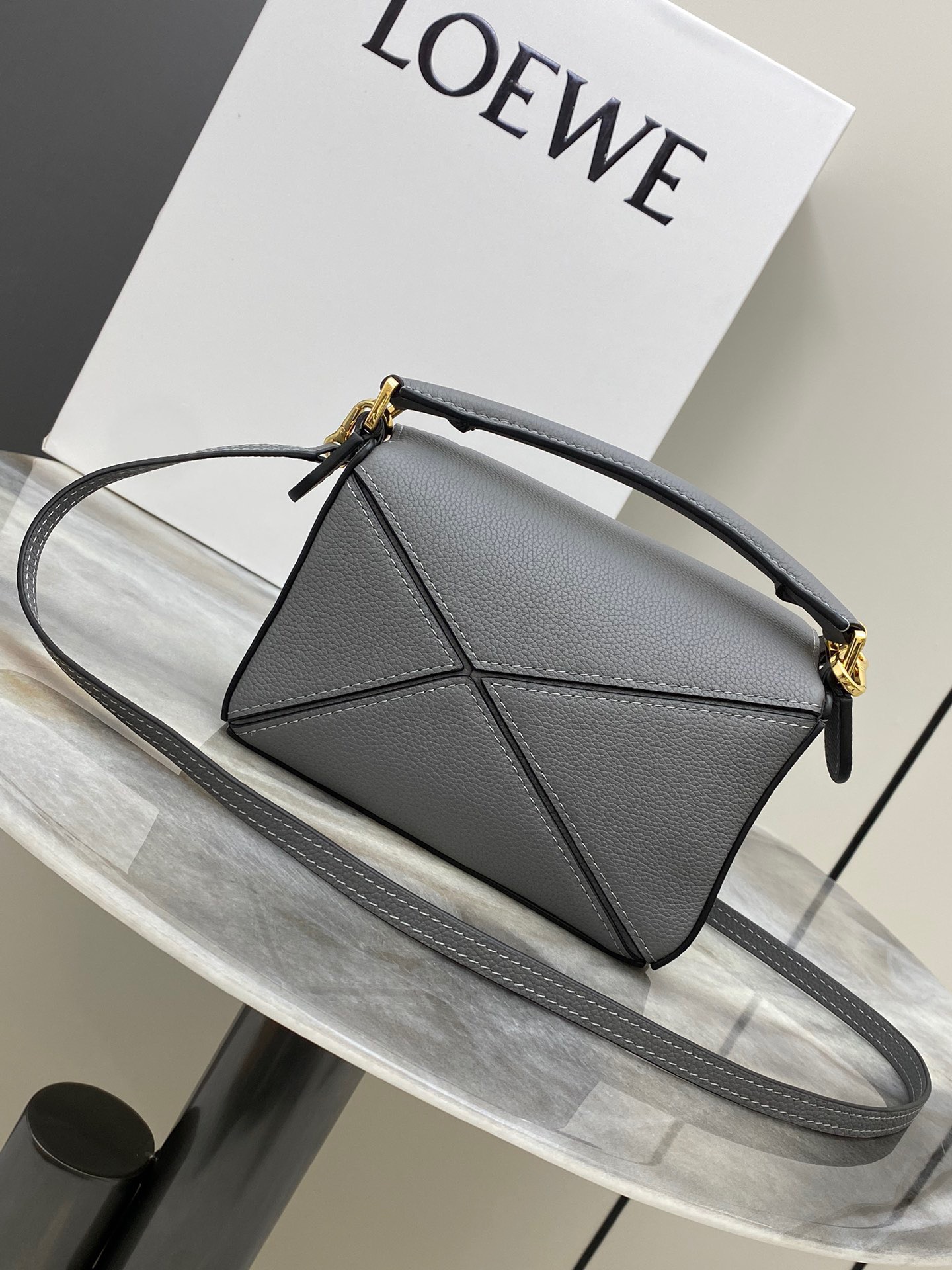 L*oewe Bag 9016 Top Quality