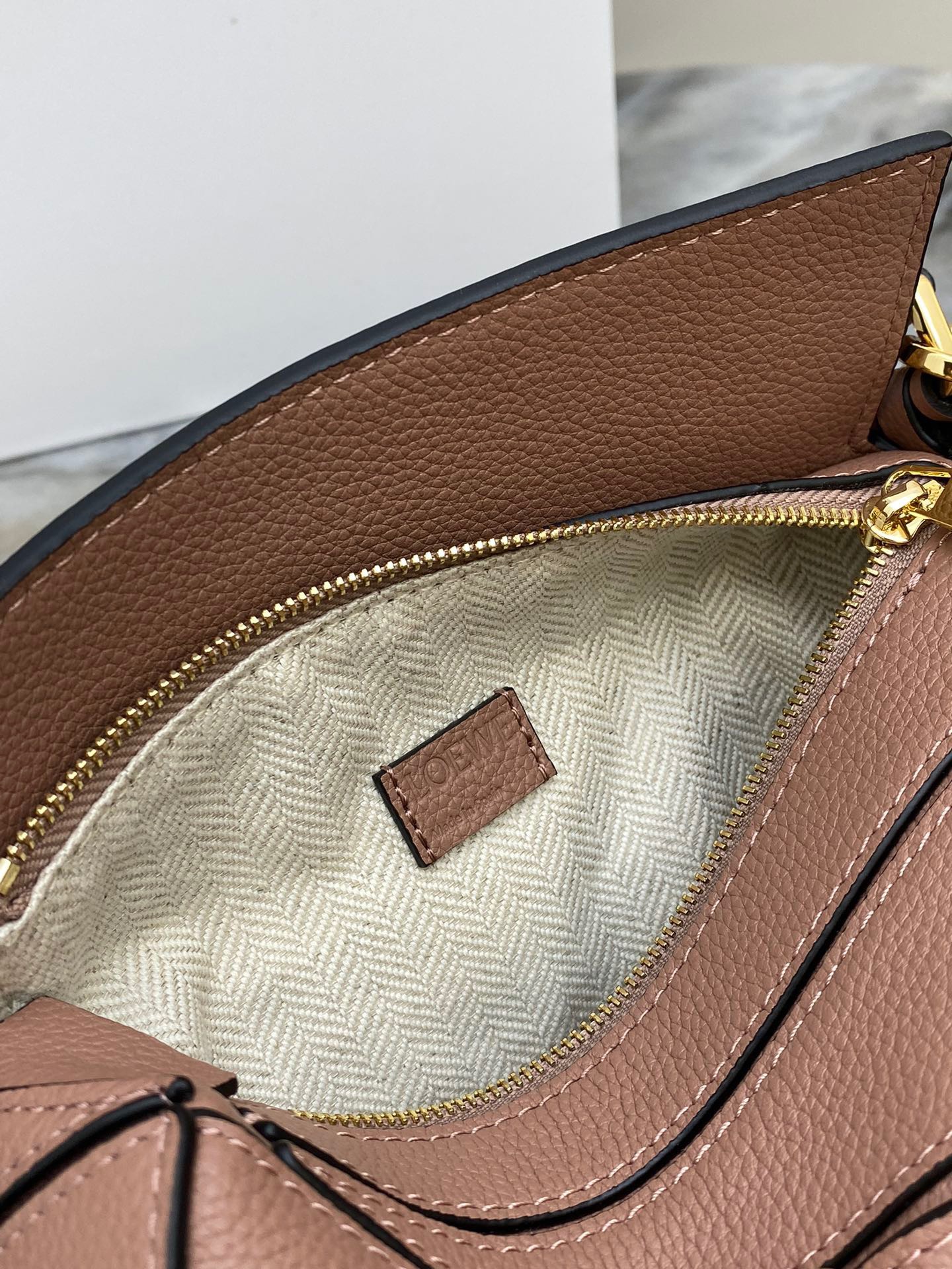 L*oewe Bag 9016 Top Quality