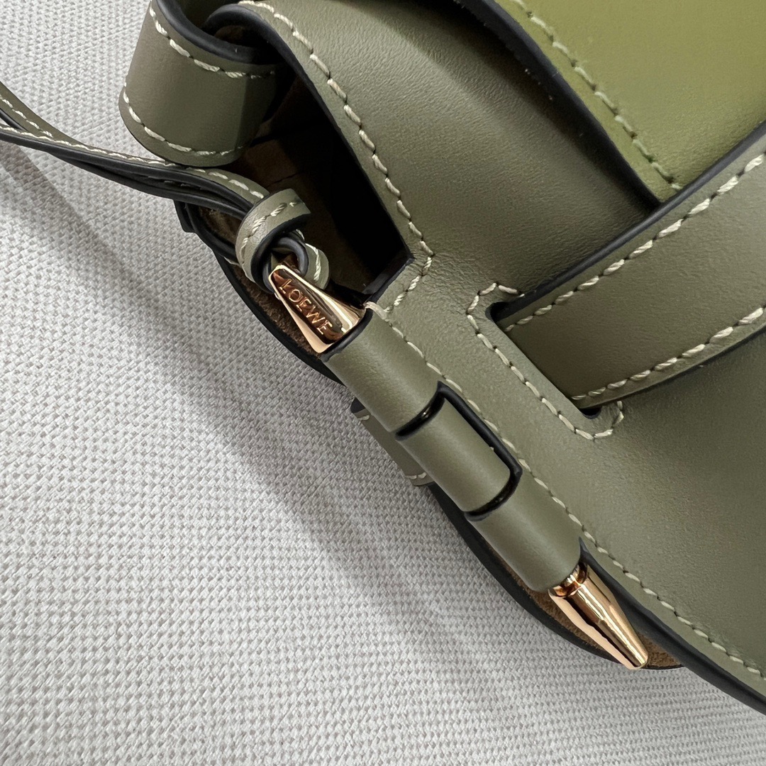 L*oewe Bag 011821 Top Quality