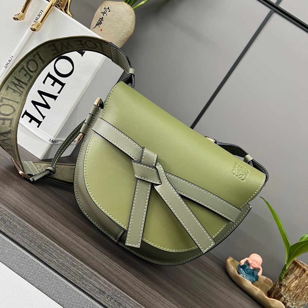 L*oewe Bag 011821 Top Quality