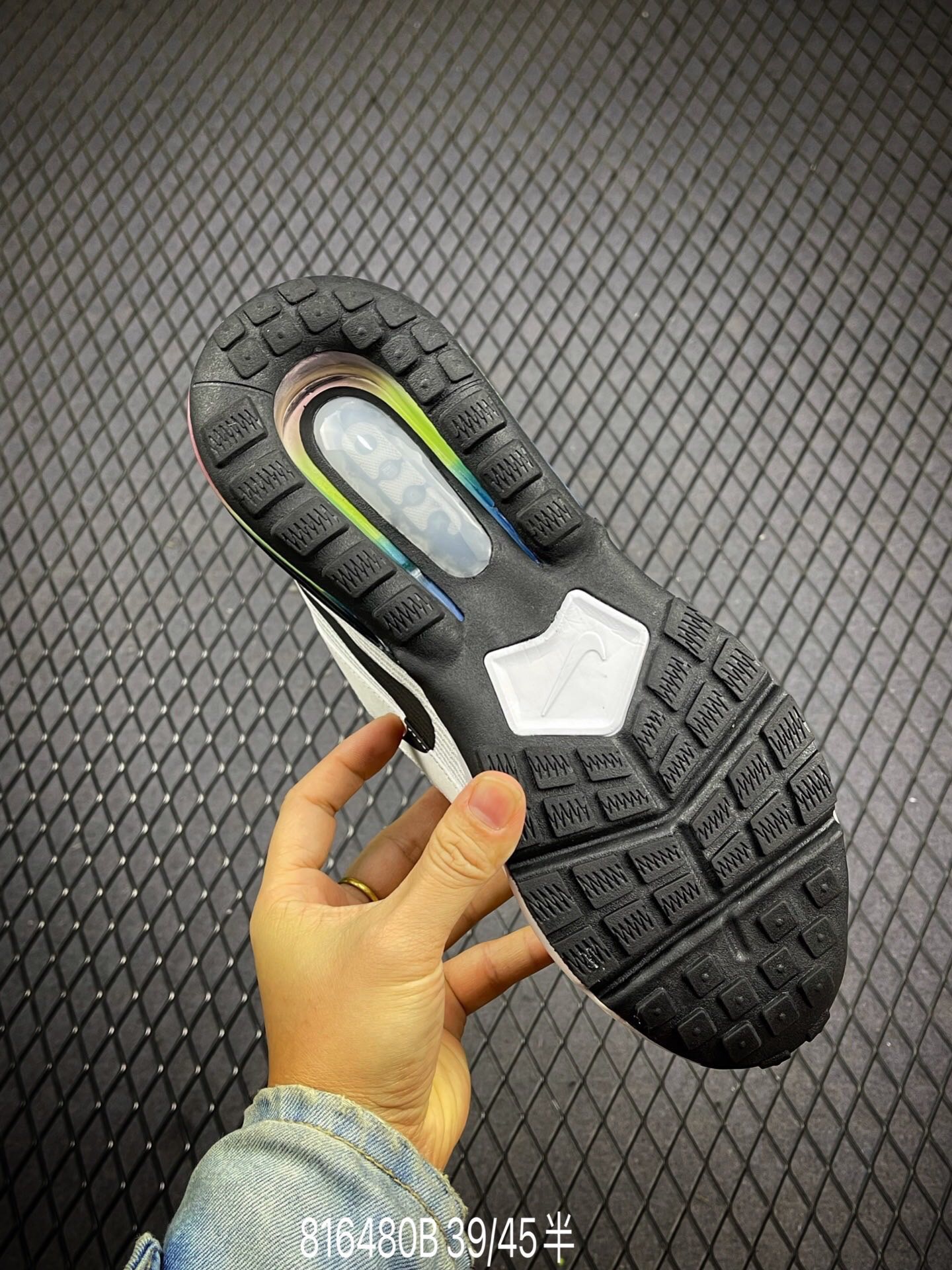 Men Nike Air Max 270 v10