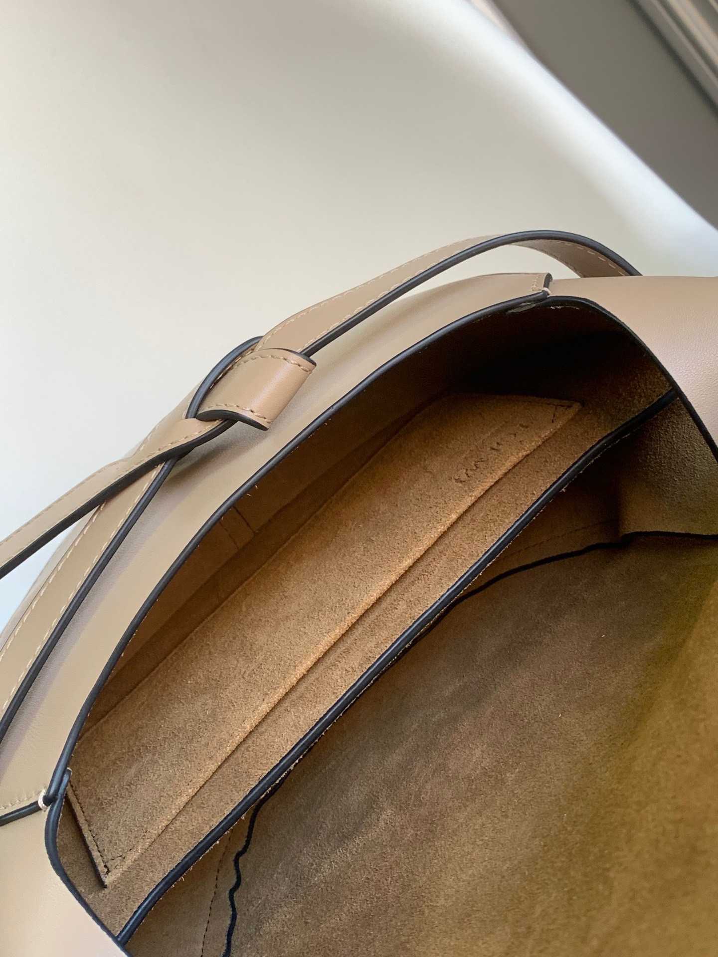 L*oewe Bag 011821 Top Quality