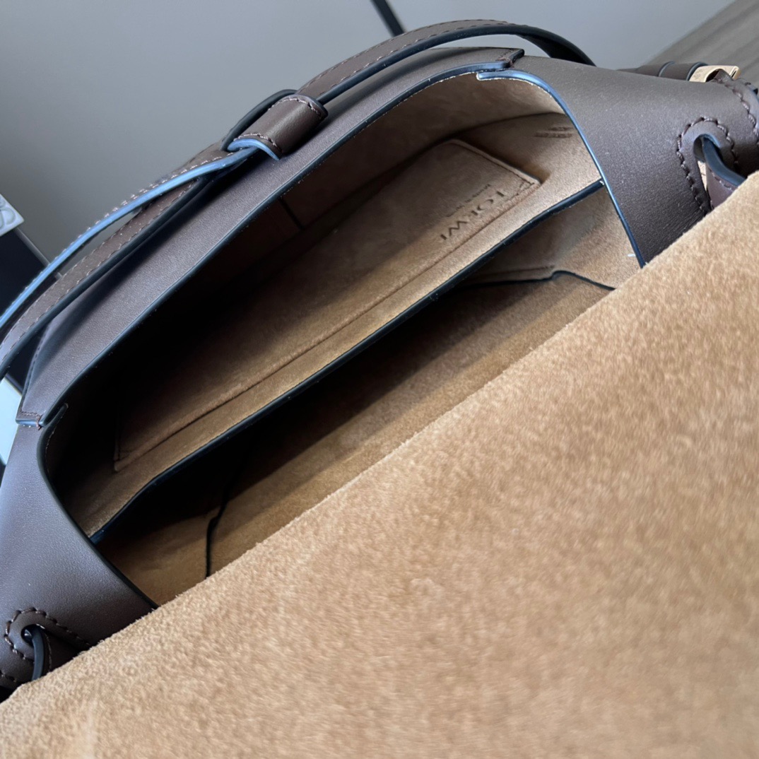 L*oewe Bag 011821 Top Quality