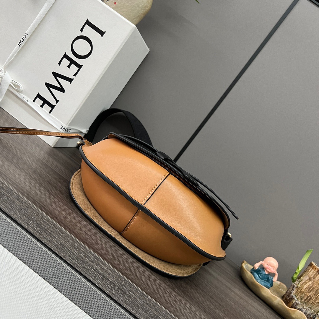 L*oewe Bag 011821 Top Quality