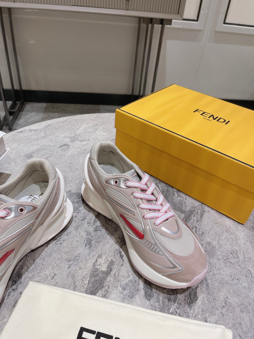 Men Women F*endi Top Sneaker