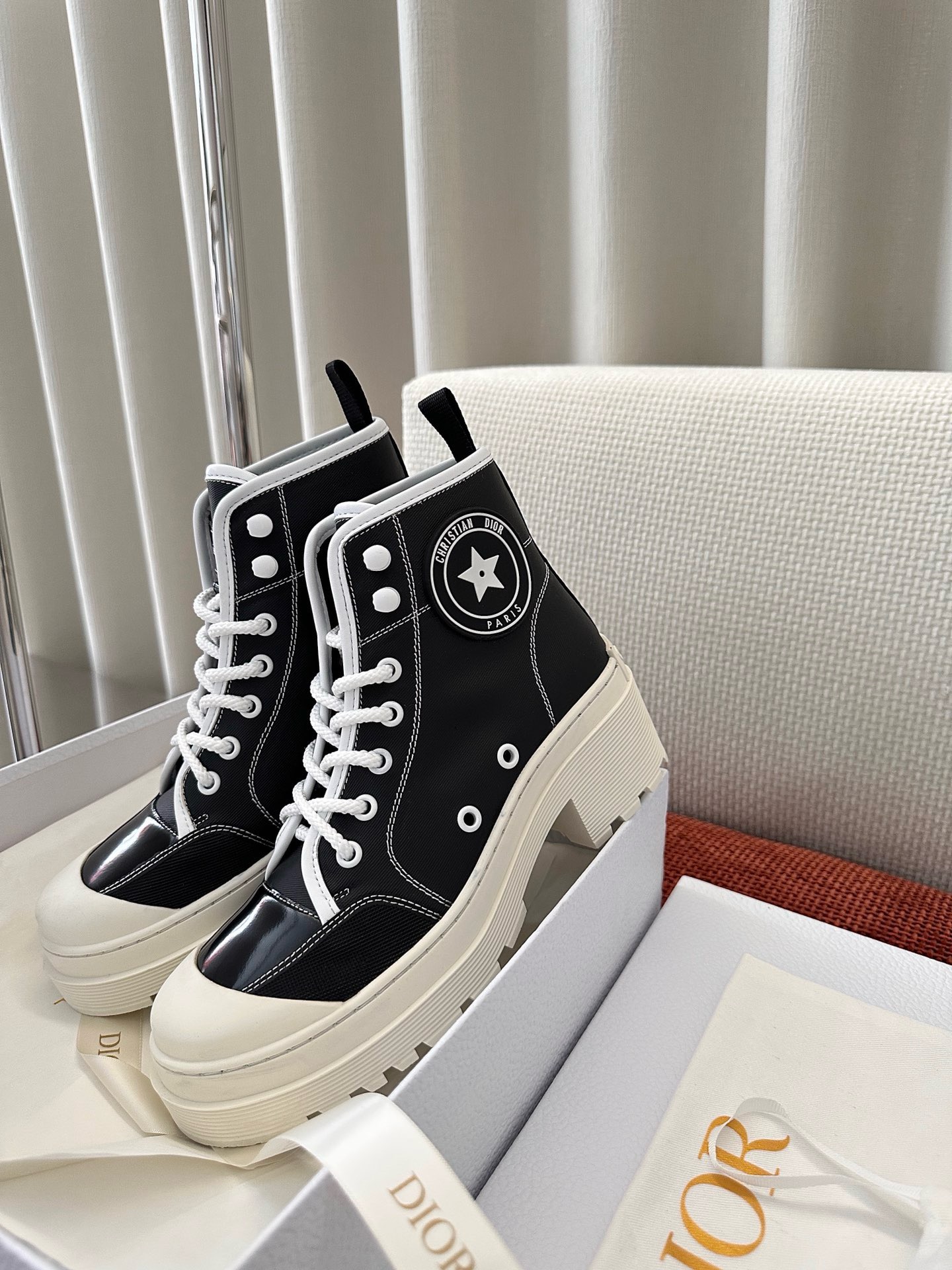 Women D*ior Top Sneaker