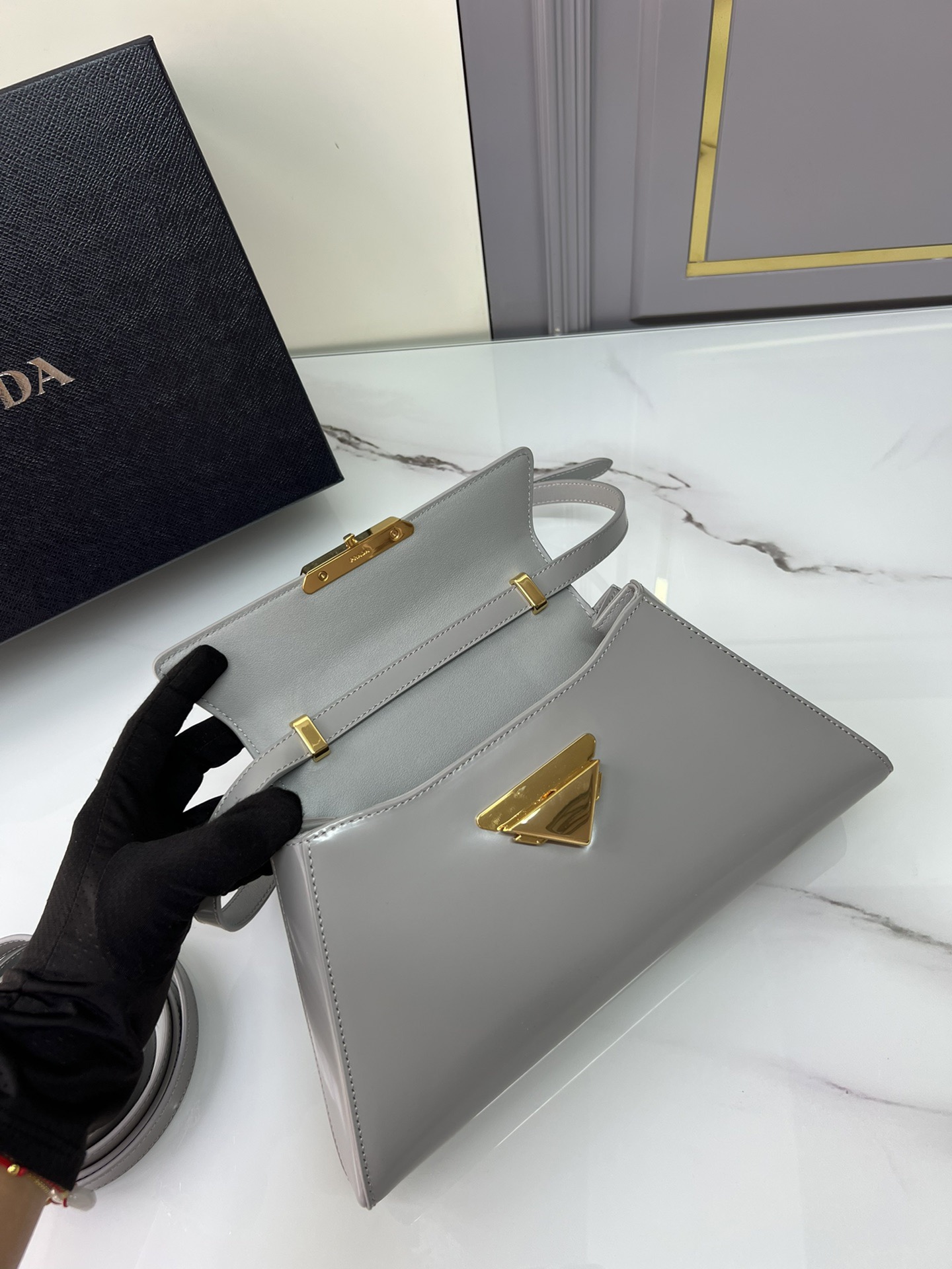 P*rada Bag Top Quality