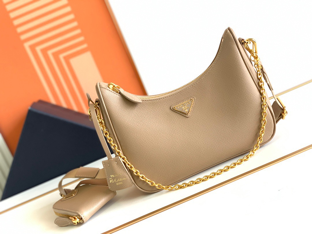 P*rada Bag Top Quality