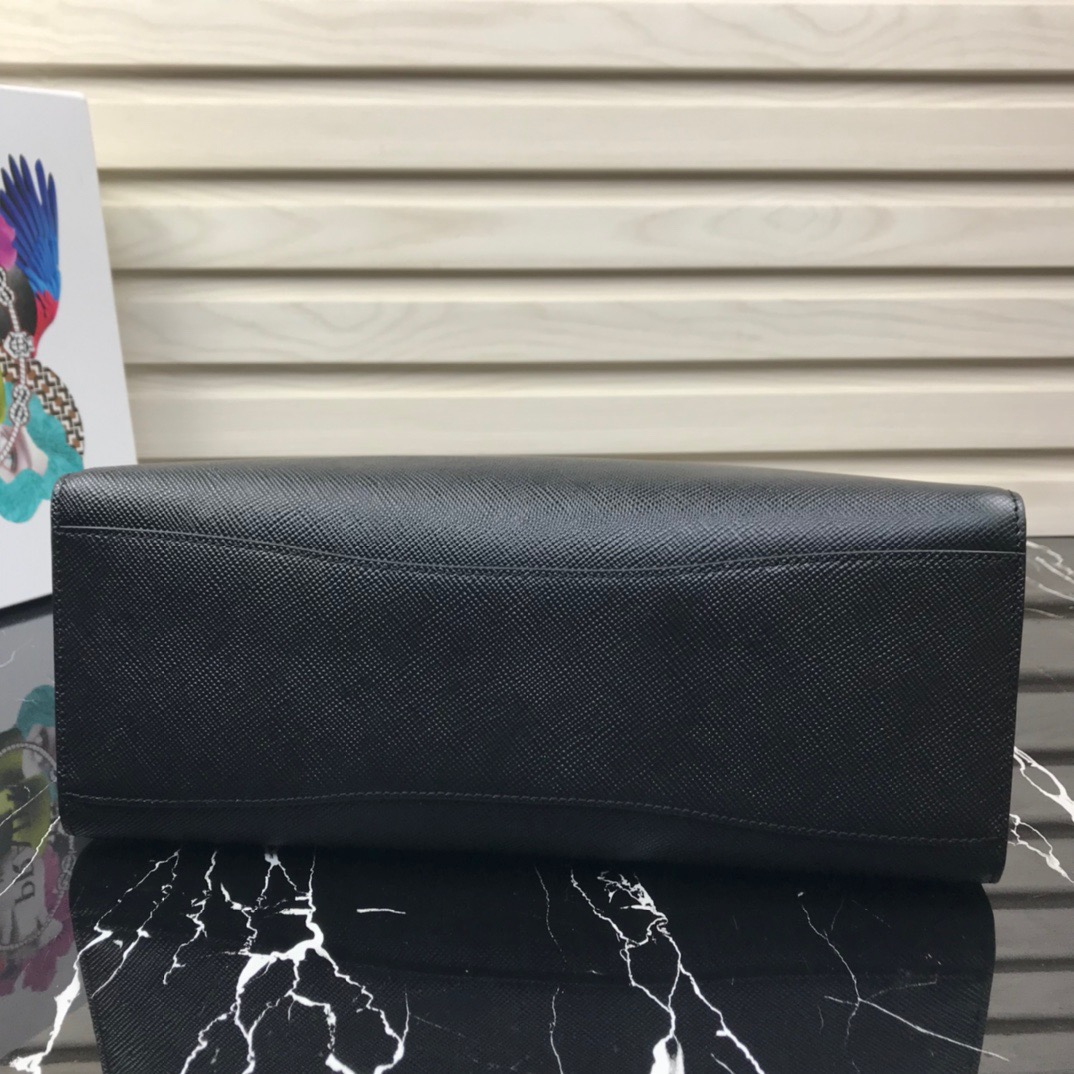 P*rada Bag Top Quality