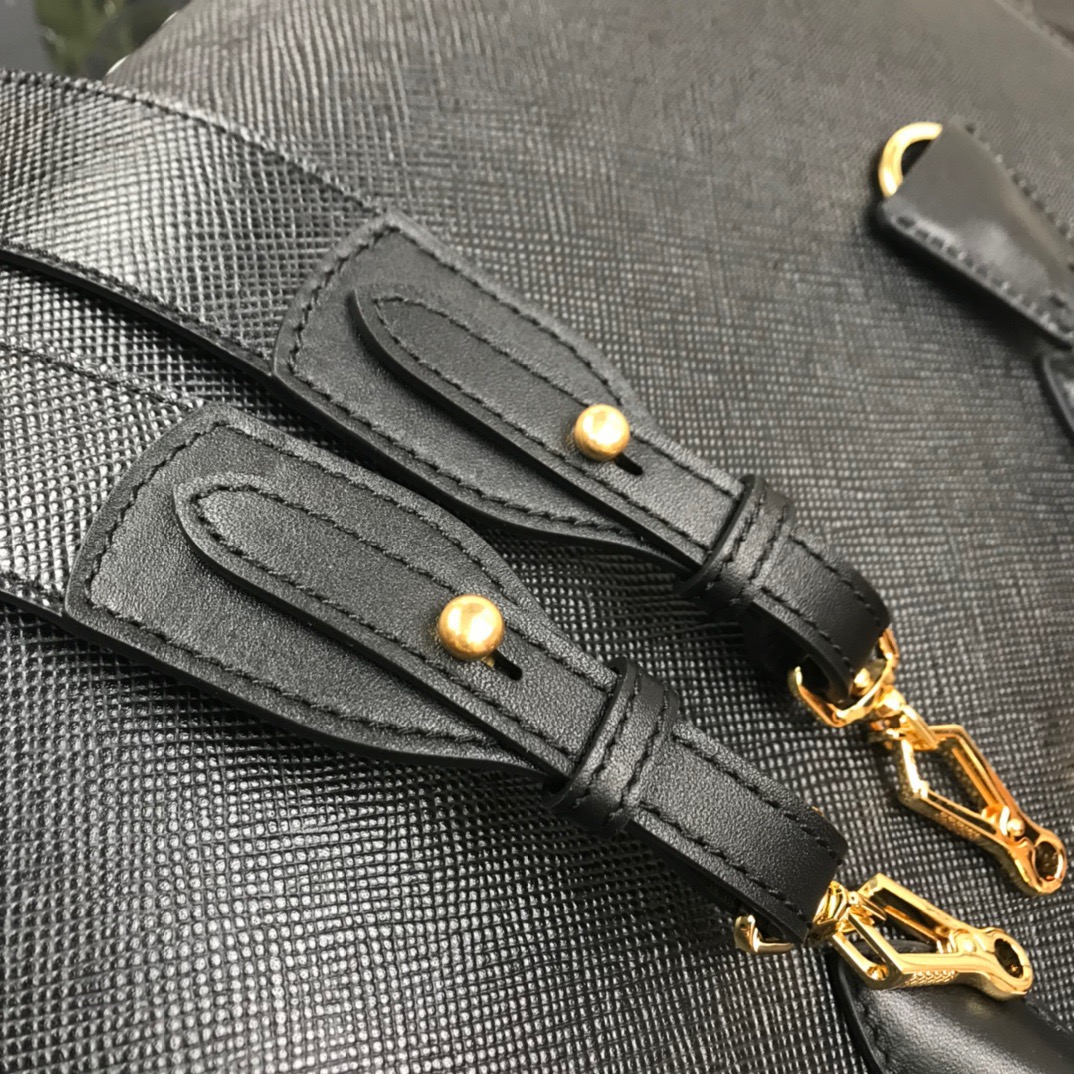P*rada Bag Top Quality