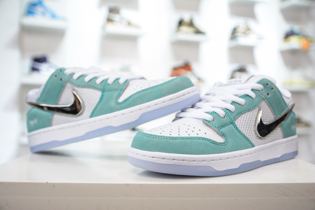 Men Women Nike SB Dunk NK SB Dunk Low April