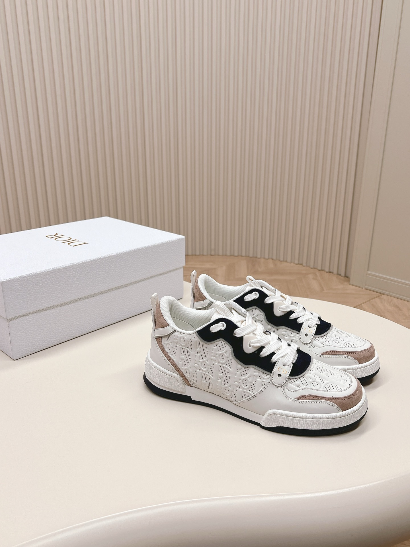 Women D*ior Top Sneaker