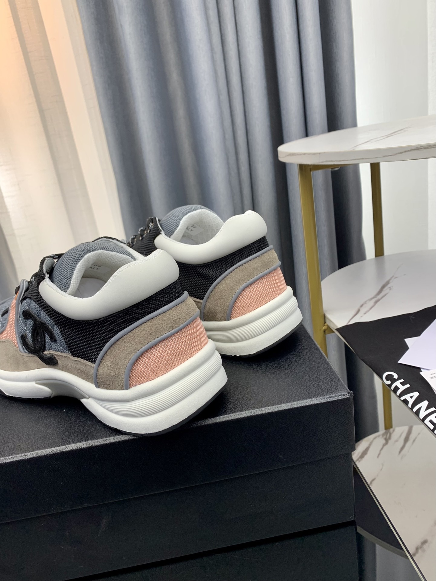 Men Women C*hanel Top Sneaker