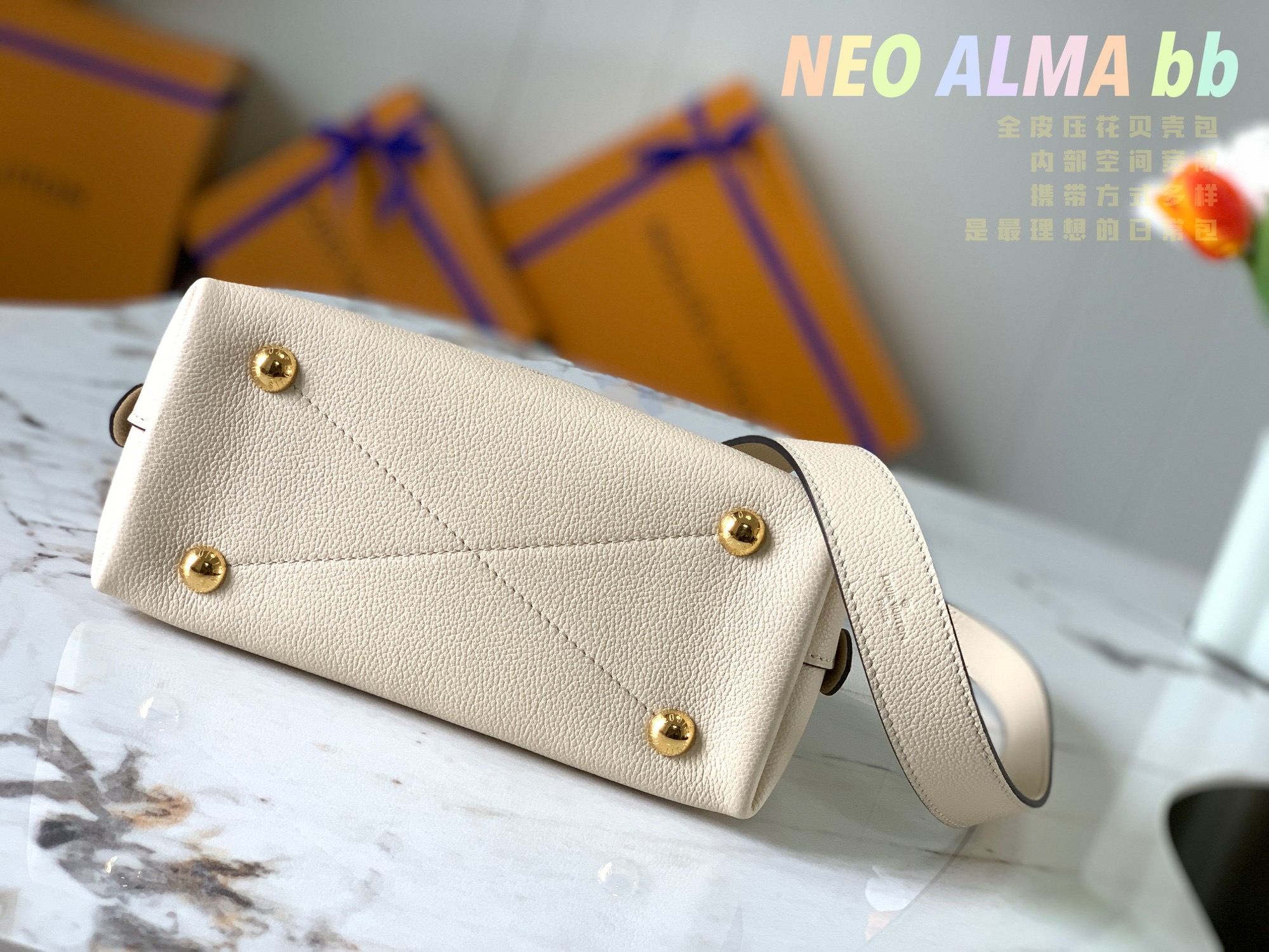 L*ouis V*uitton Top Bag