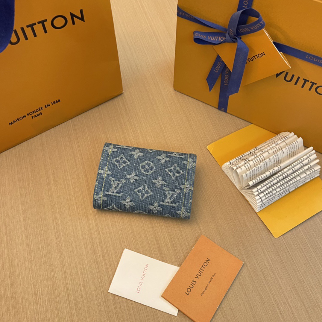 L*ouis V*uitton Top Bag