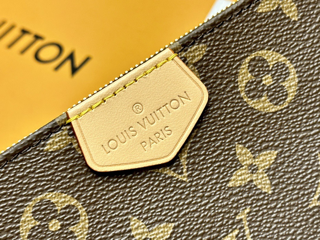 L*ouis V*uitton Top Bag