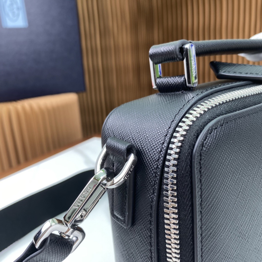 P*rada Bag Top Quality