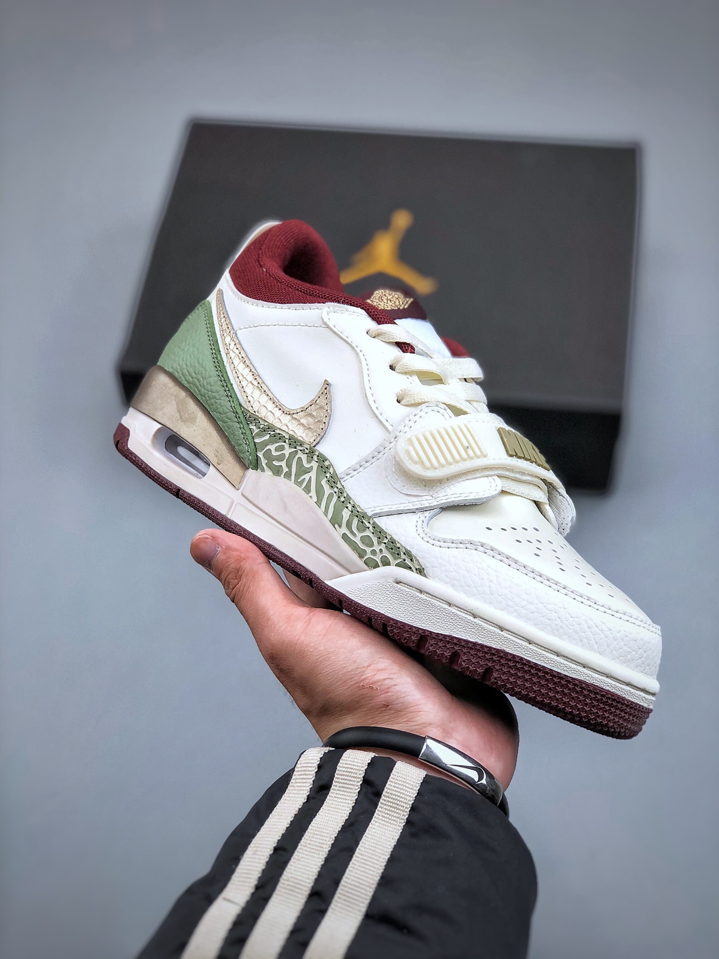 Air Jordan Legacy 312