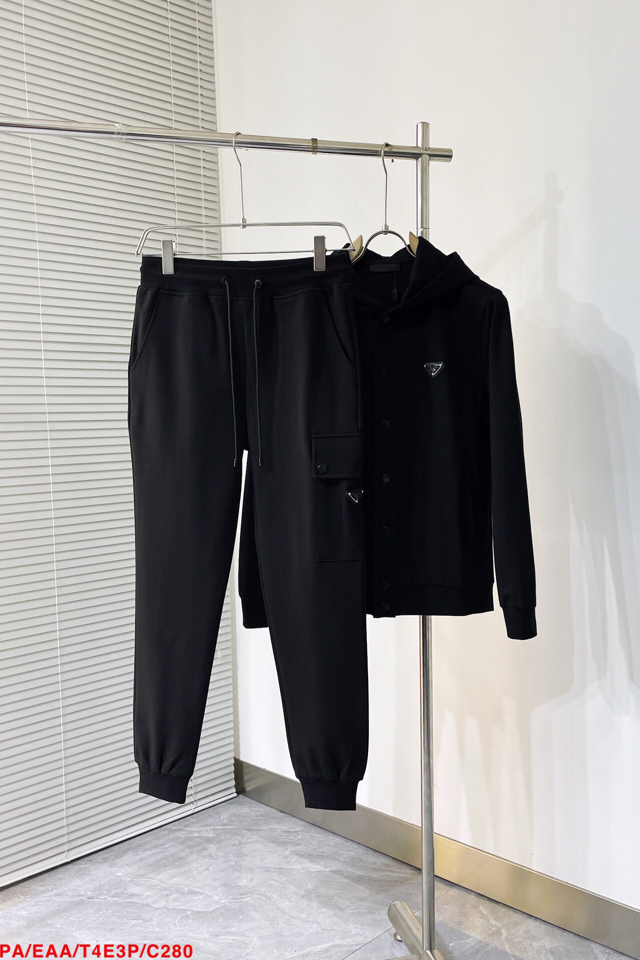 Men suits Top Quality