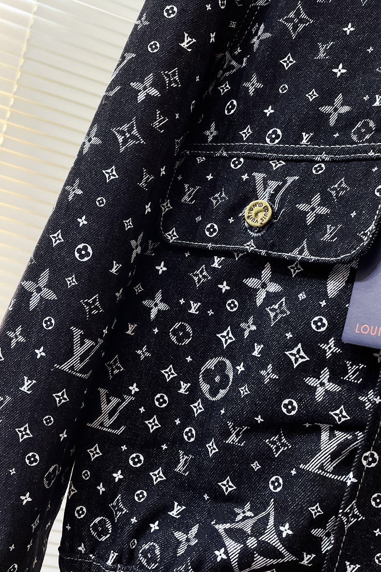 Men suits Top Quality