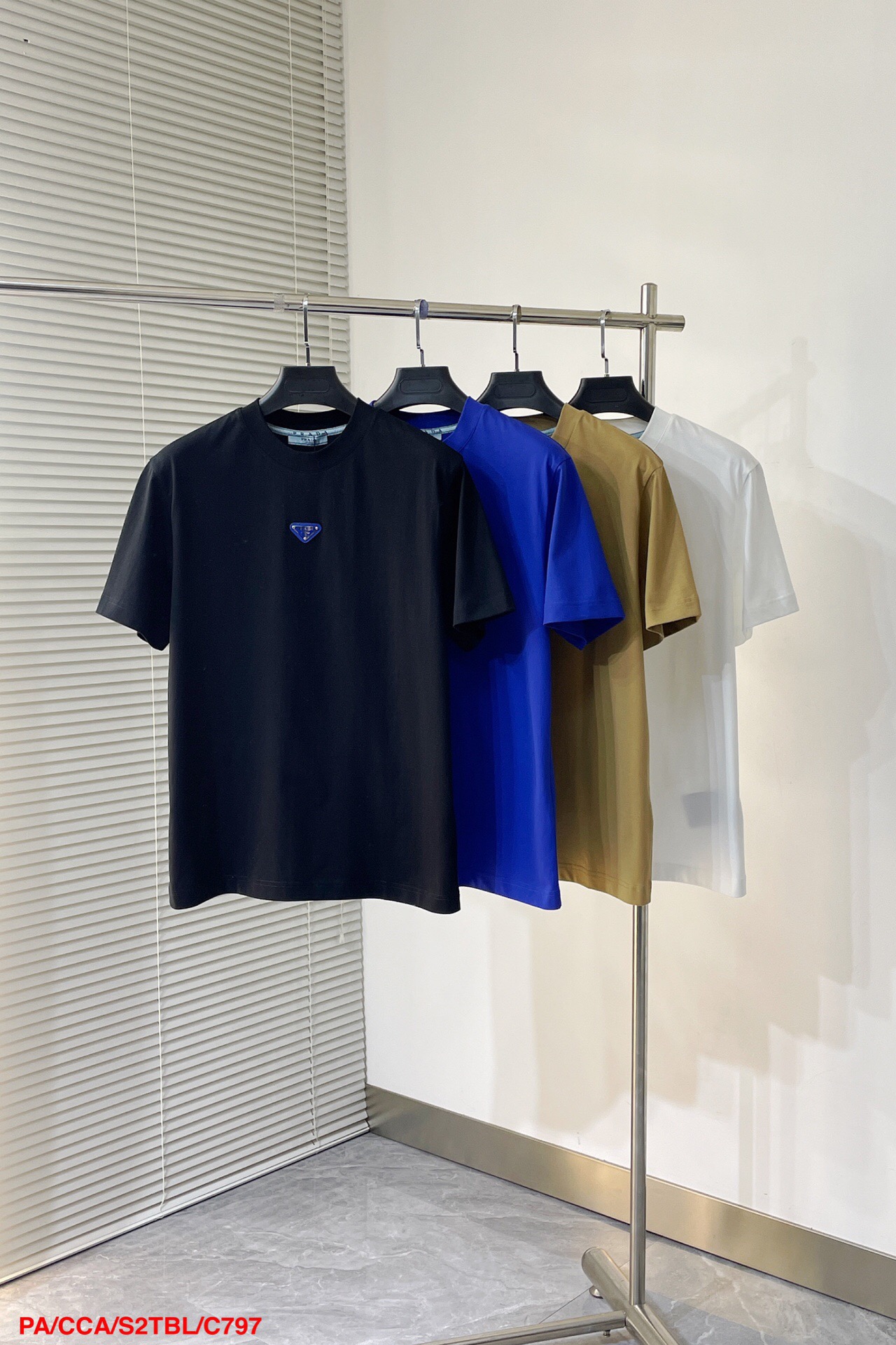 Men T-shirt Top Quality