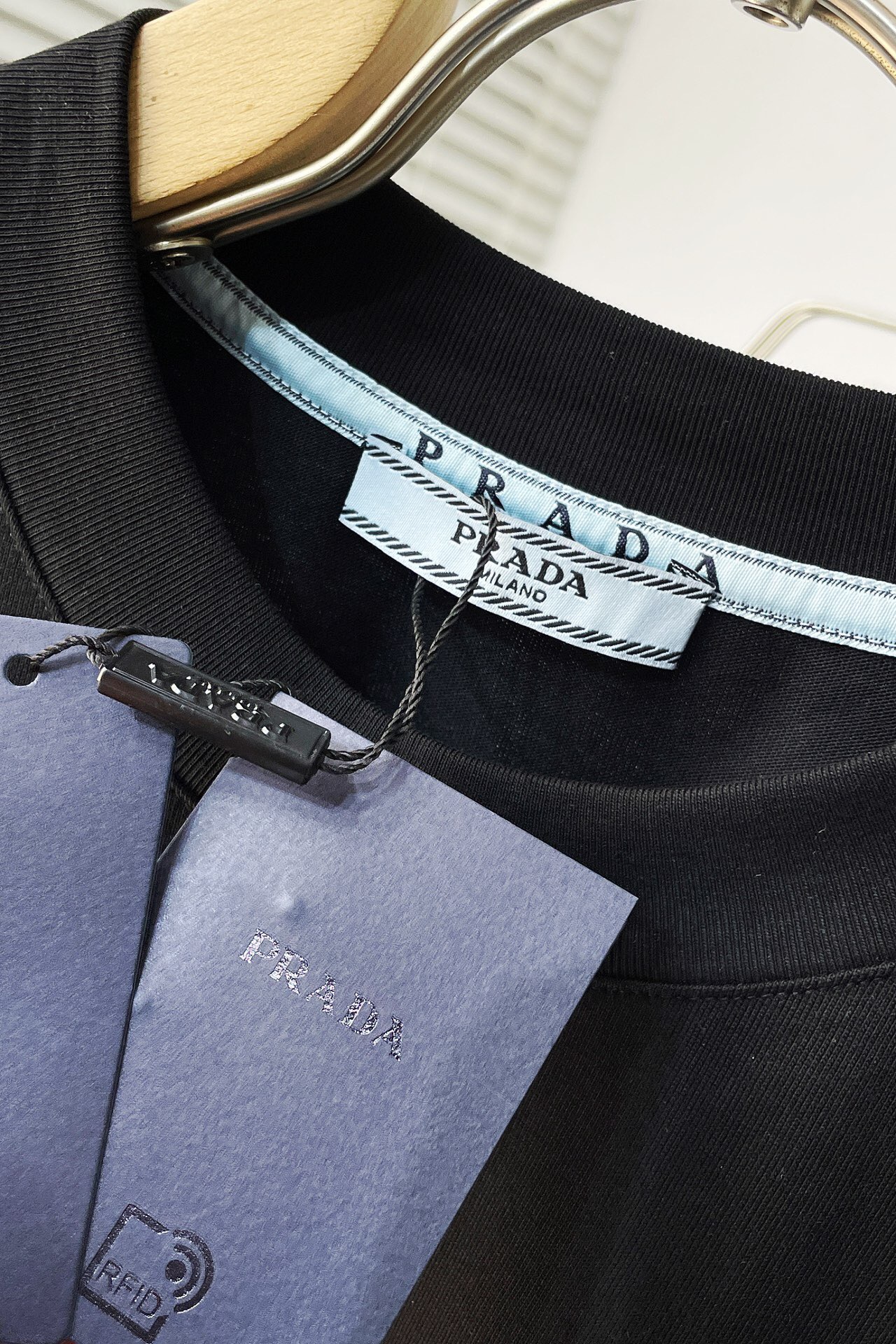 Men T-shirt Top Quality