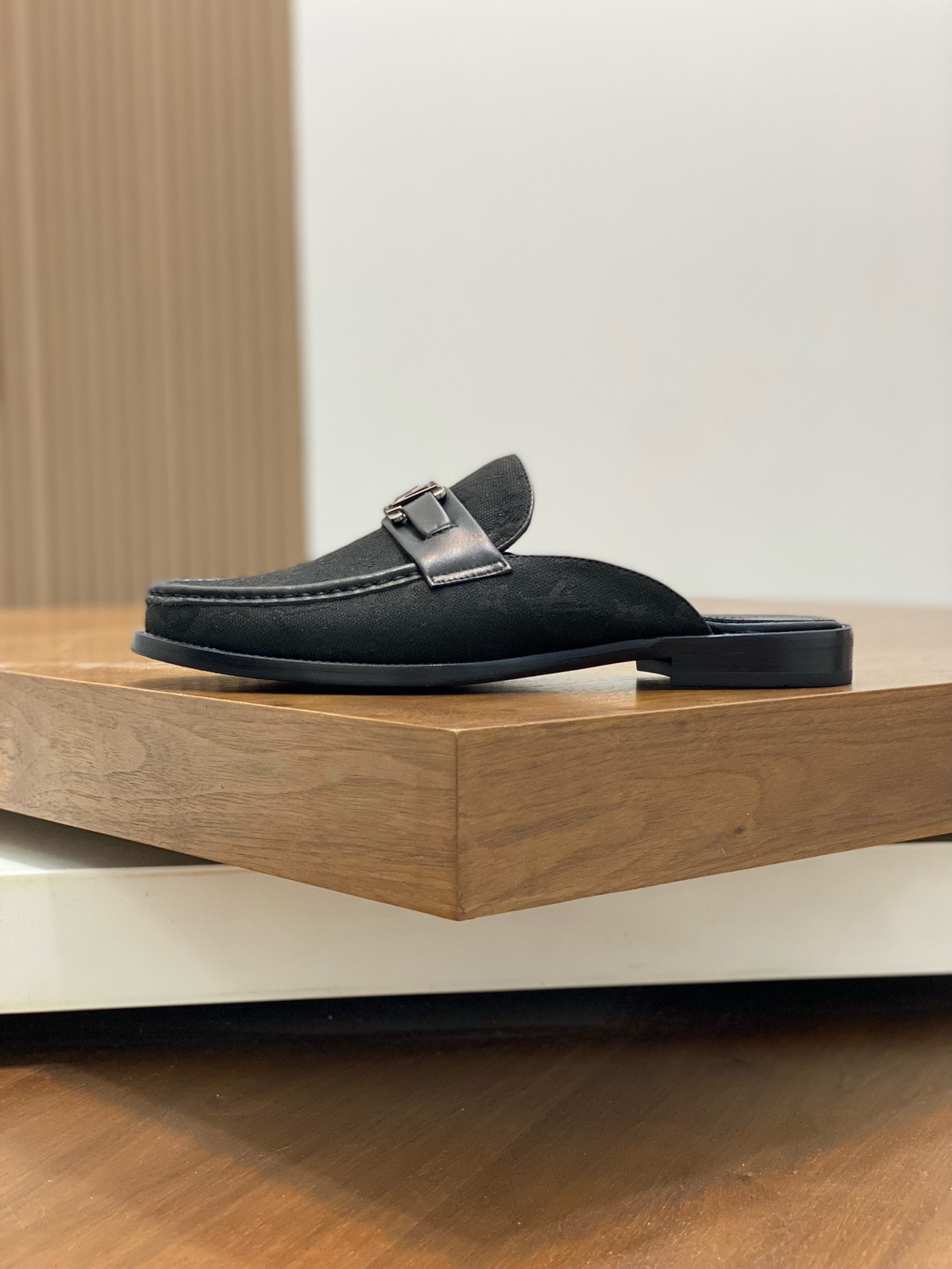 Men L*ouis V*uitton Top Slippers