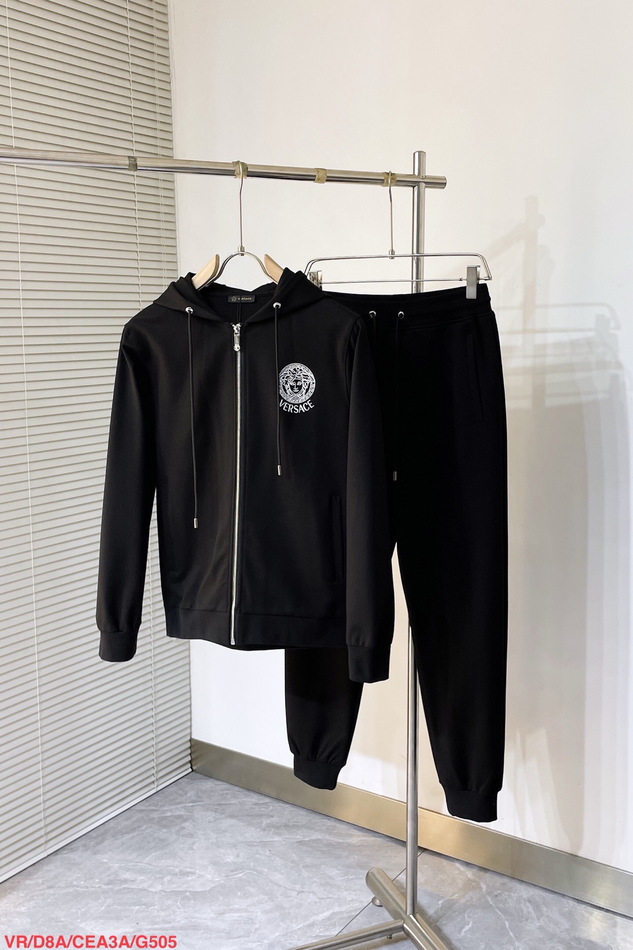 Men suits Top Quality