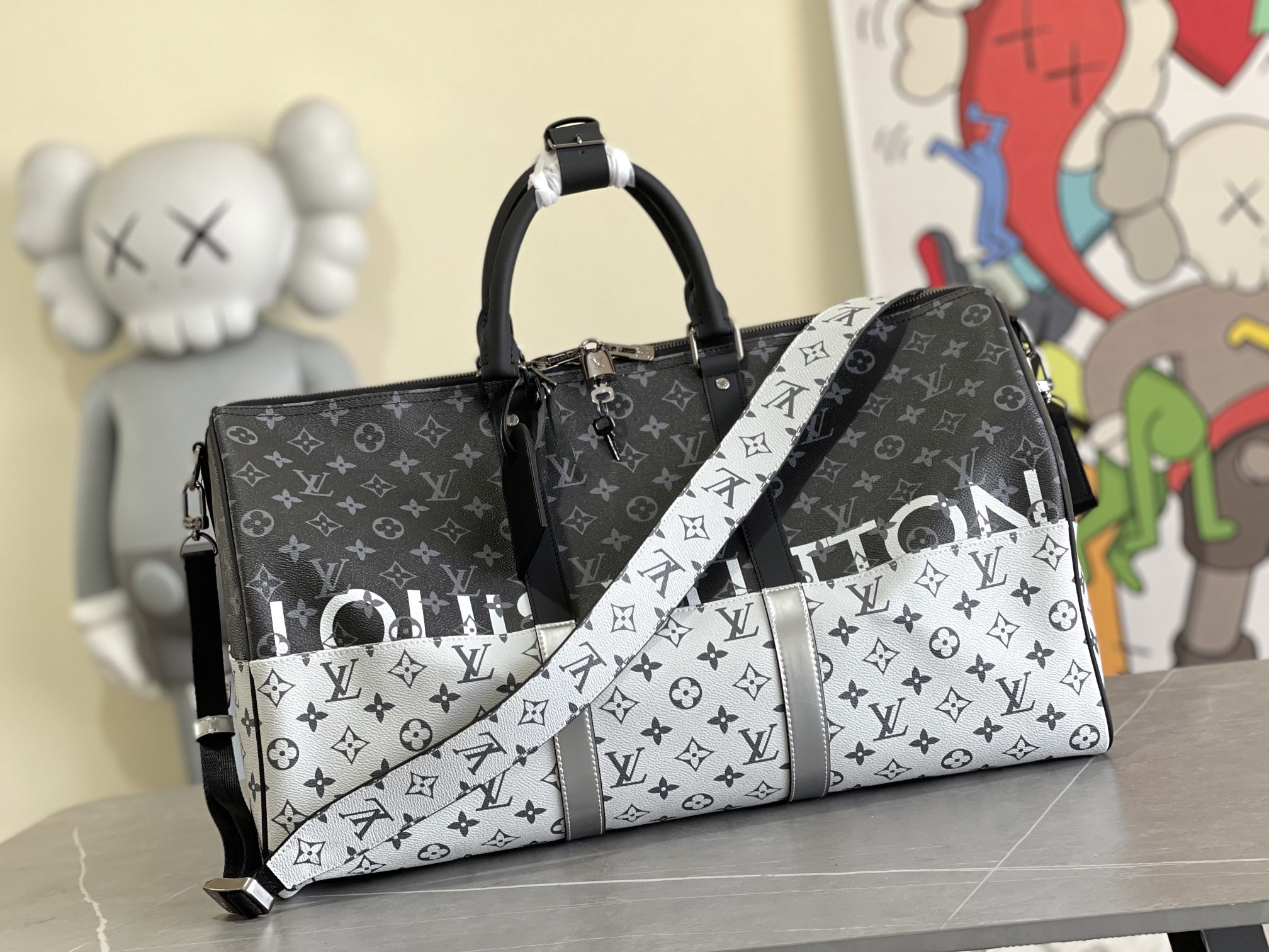 L*ouis V*uitton Top Bag
