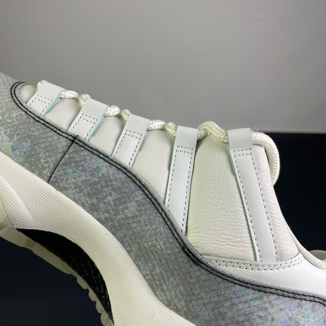 NIKE Air Jordan 11()