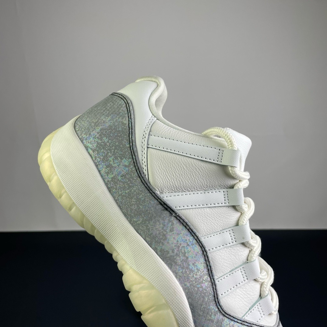 NIKE Air Jordan 11()