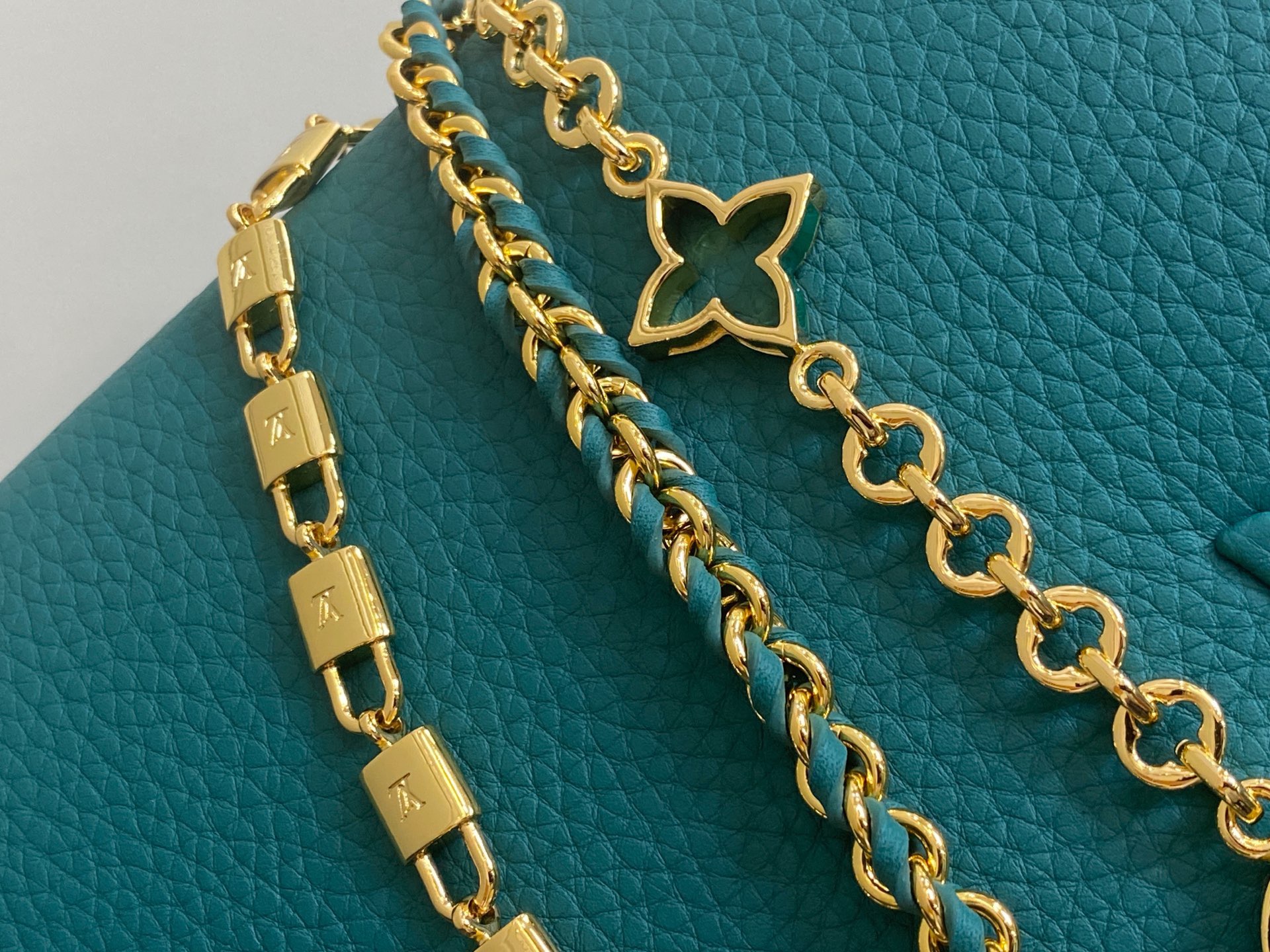 L*ouis V*uitton Top Bag