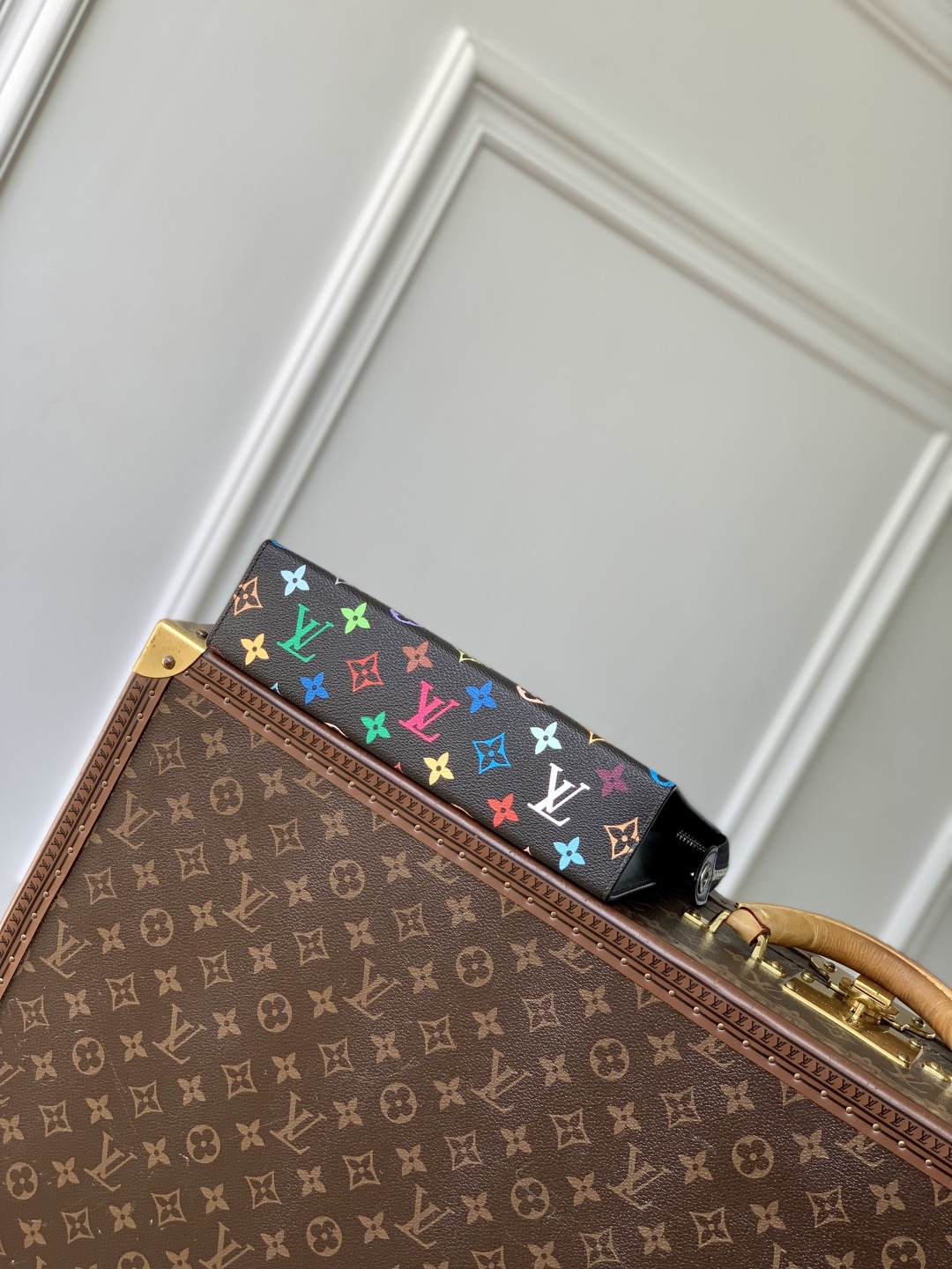 L*ouis V*uitton Top Bag