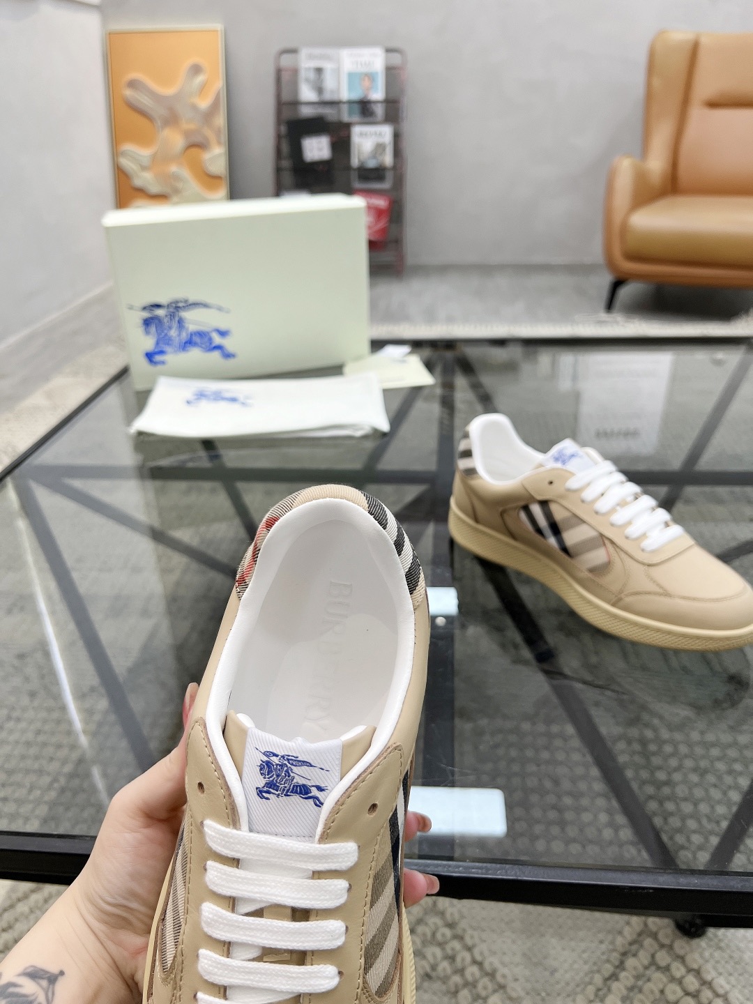 Men B*rberry Sneaker （）