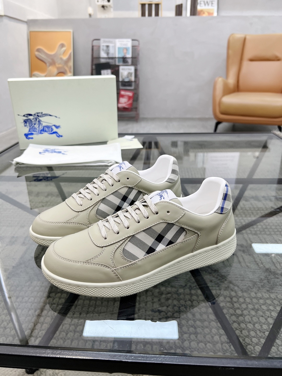 Men B*rberry Sneaker （）