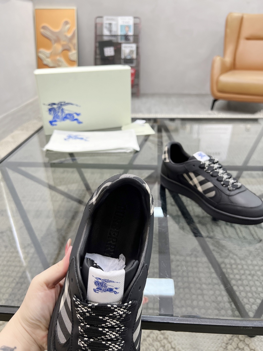 Men B*rberry Sneaker （）