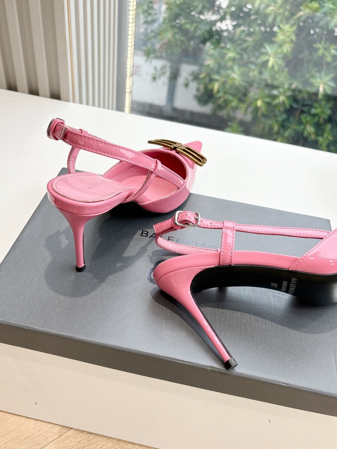 Women B*lenciaga Top Sandals