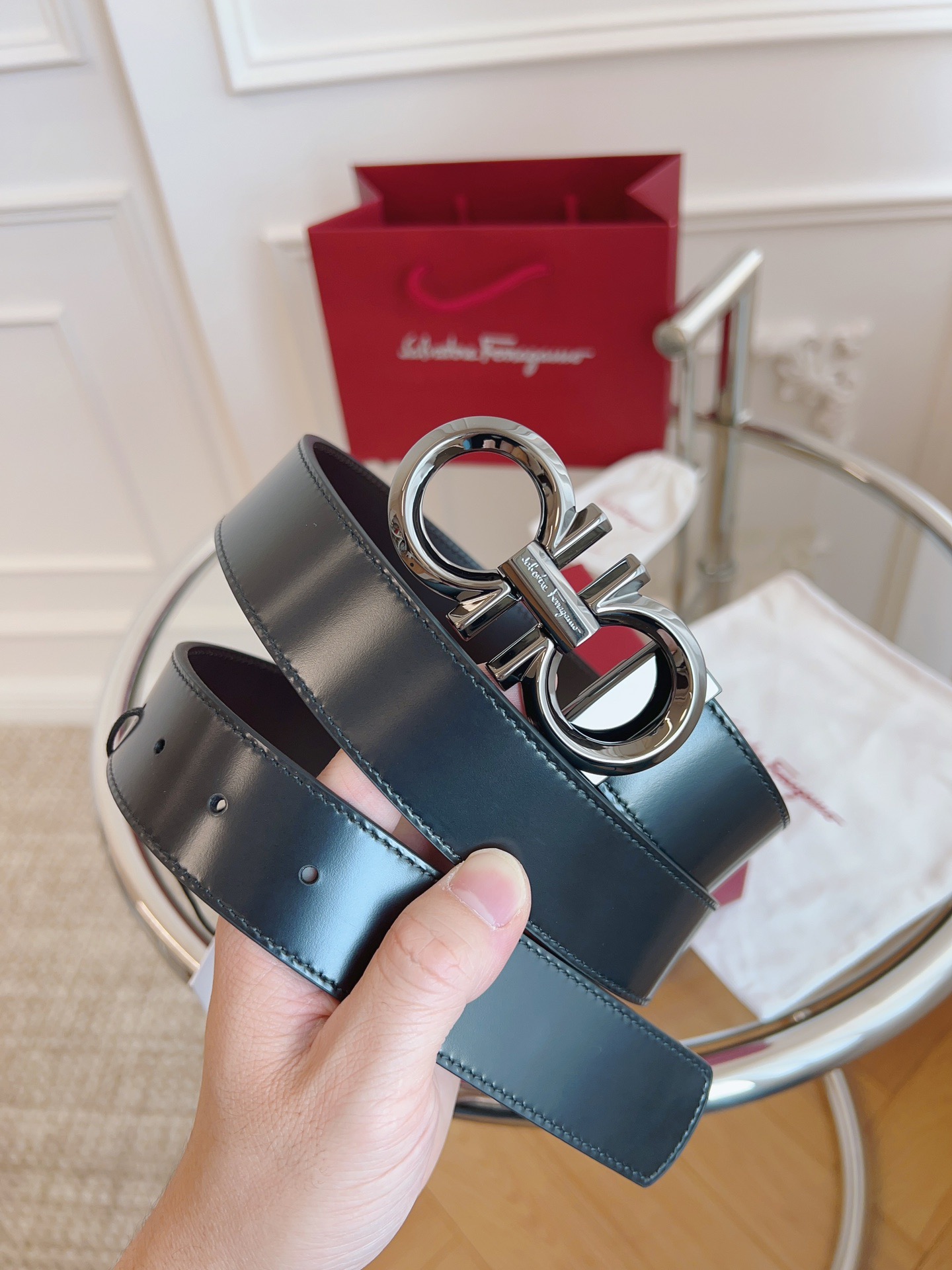 F*erragamo Top Version