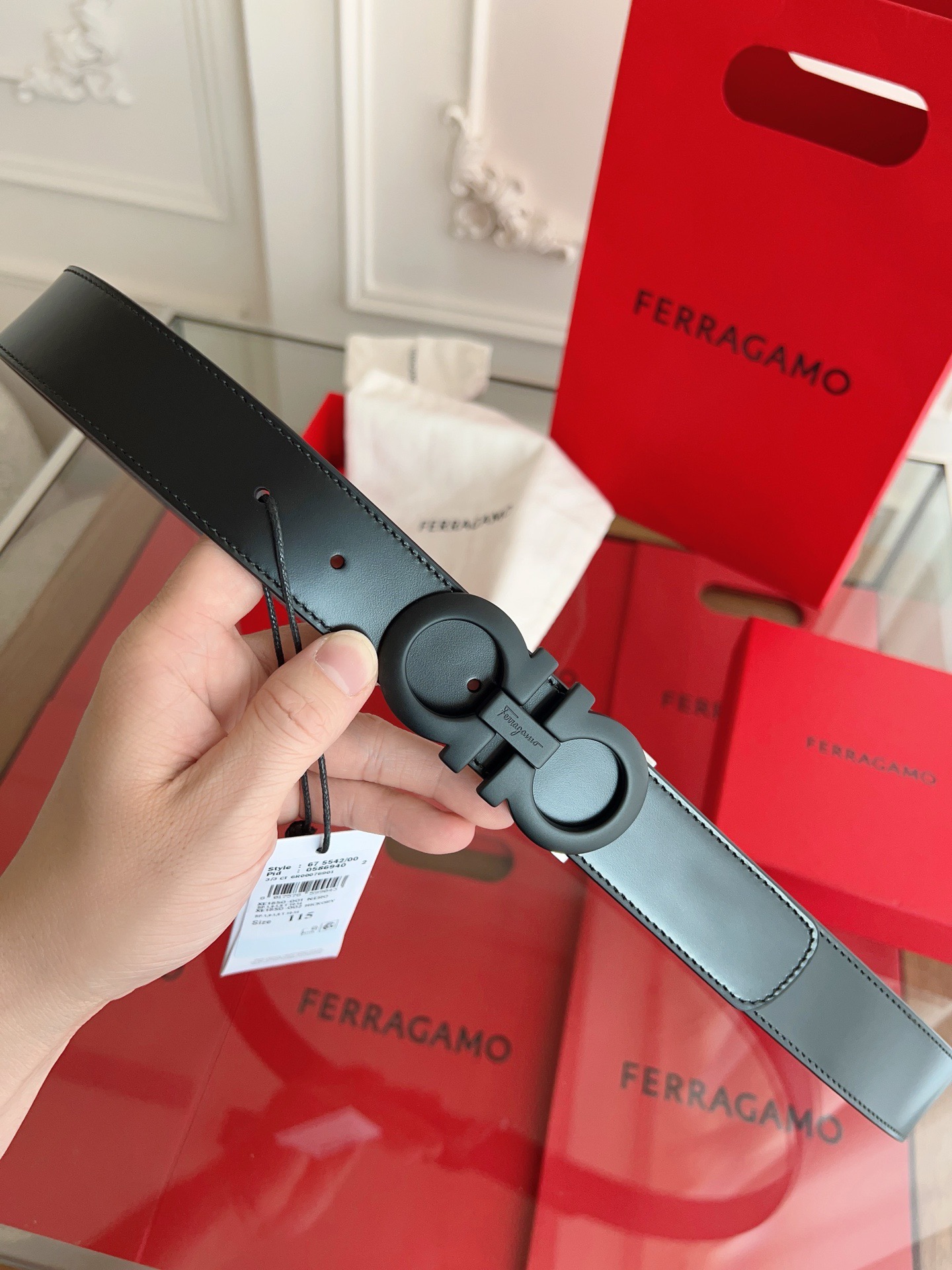 F*erragamo Top Version