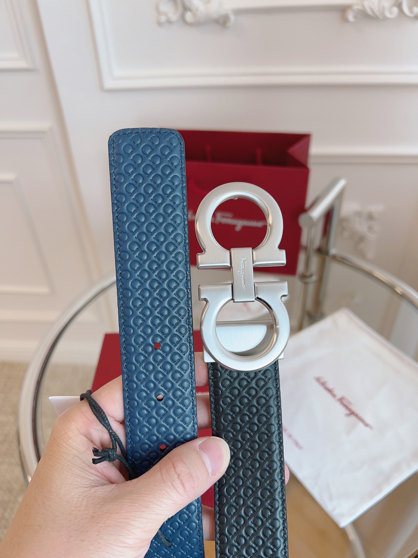 F*erragamo Top Version