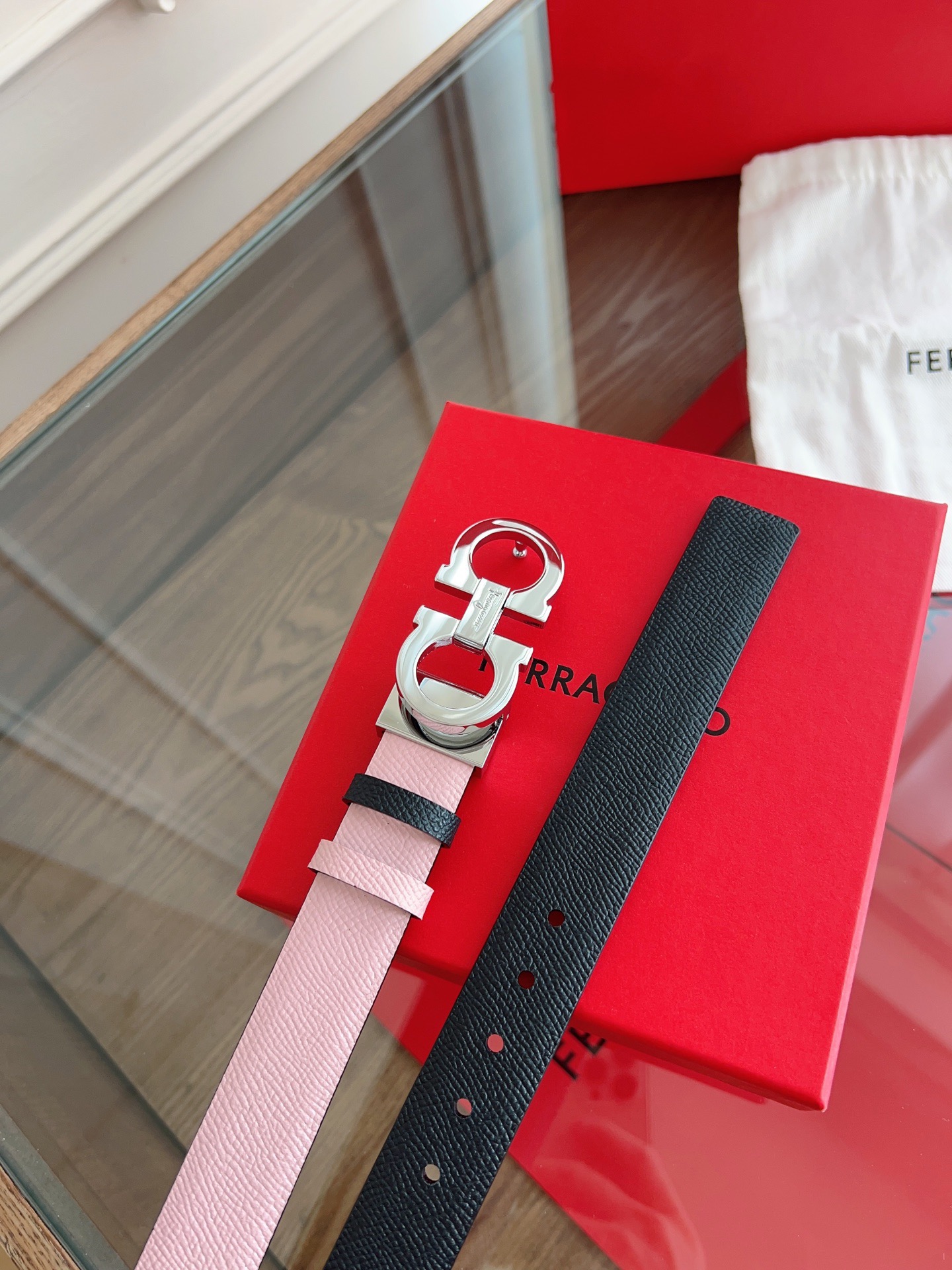 F*erragamo Top Version