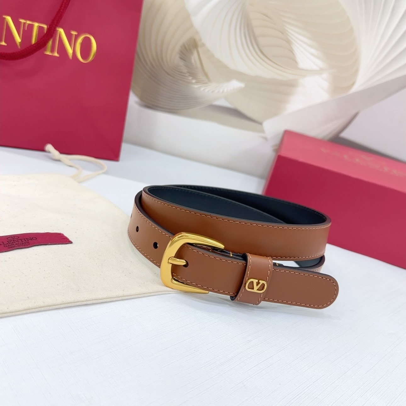 V*alentino Belts Top Quality