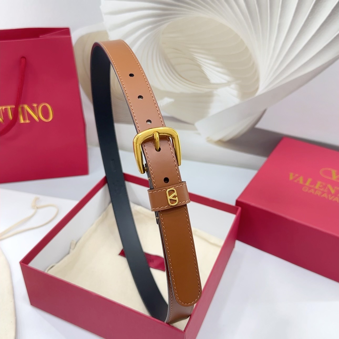 V*alentino Belts Top Quality