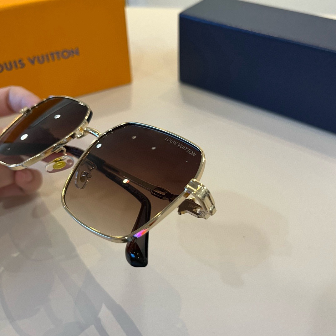 L*ouis V*uitton Glasses