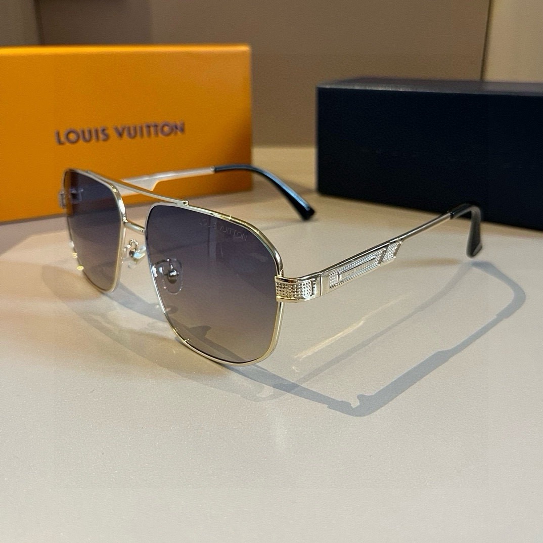 L*ouis V*uitton Glasses