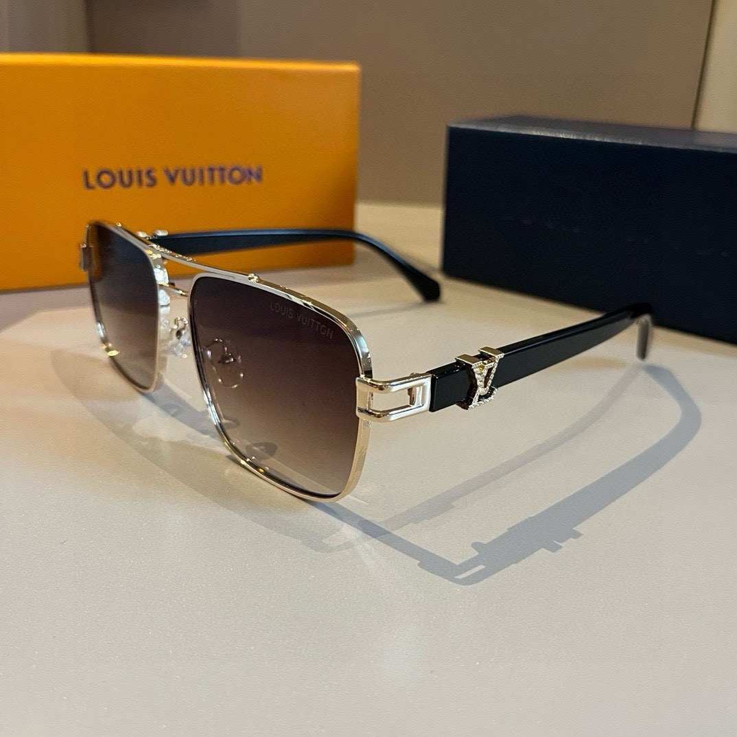 L*ouis V*uitton Glasses