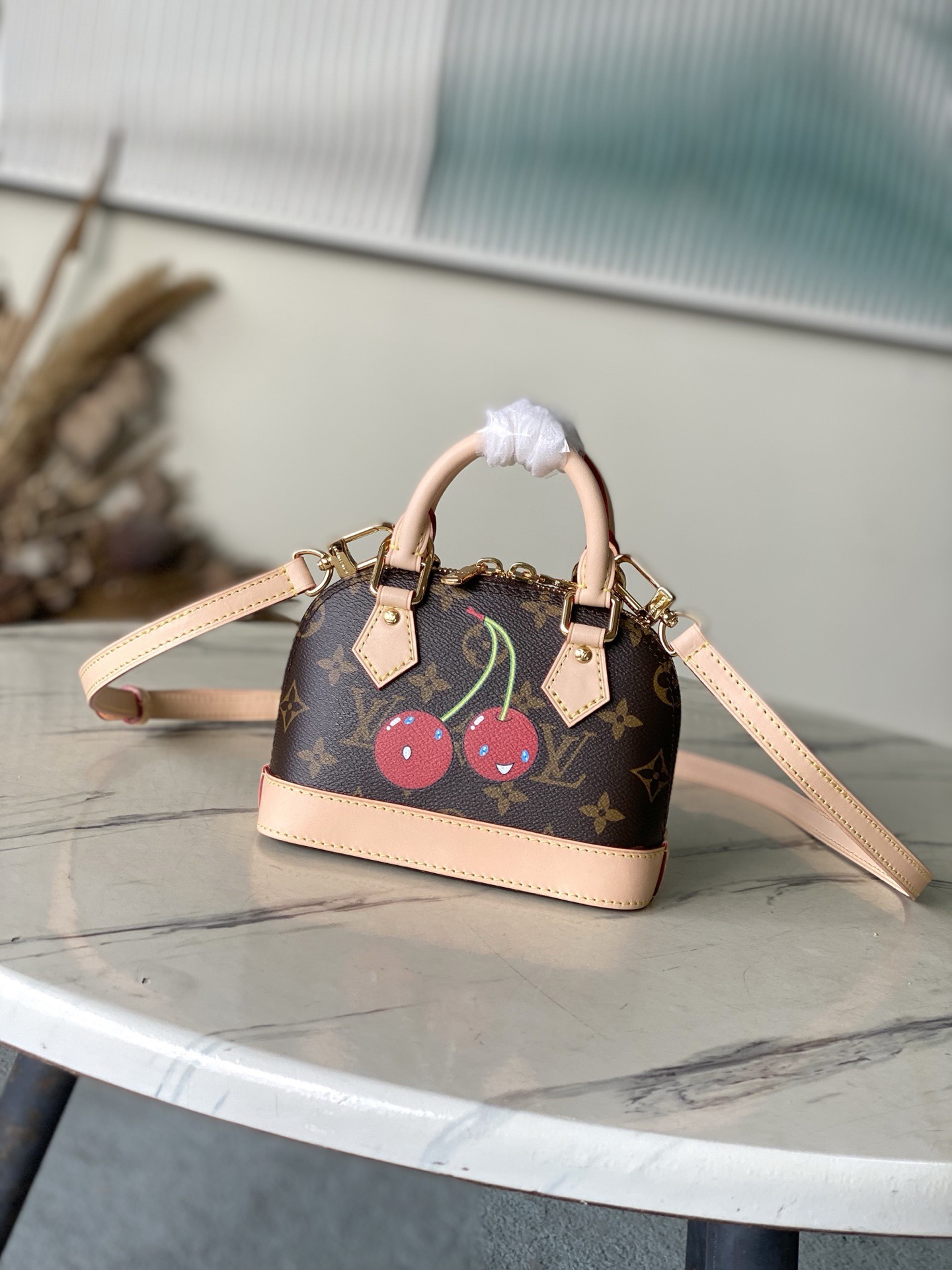 L*ouis V*uitton Top Bag