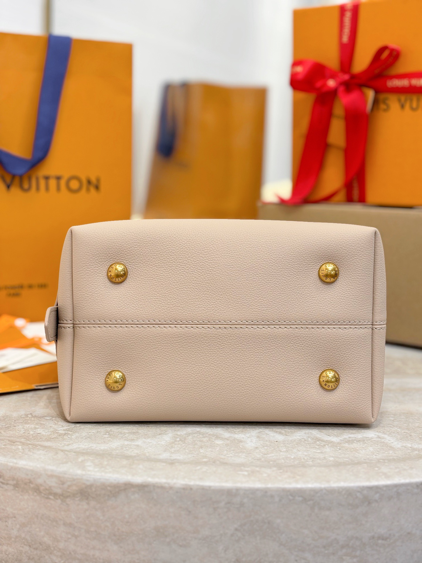 L*ouis V*uitton Top Bag