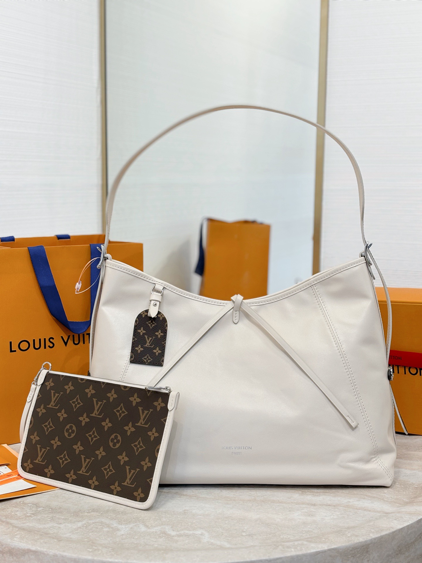 L*ouis V*uitton Top Bag